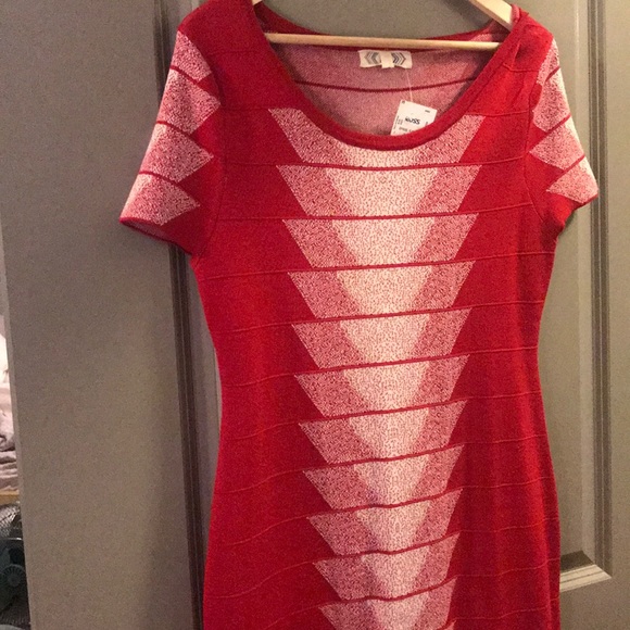 NWT Red Ivory bodycon dress Large - Picture 2 of 5